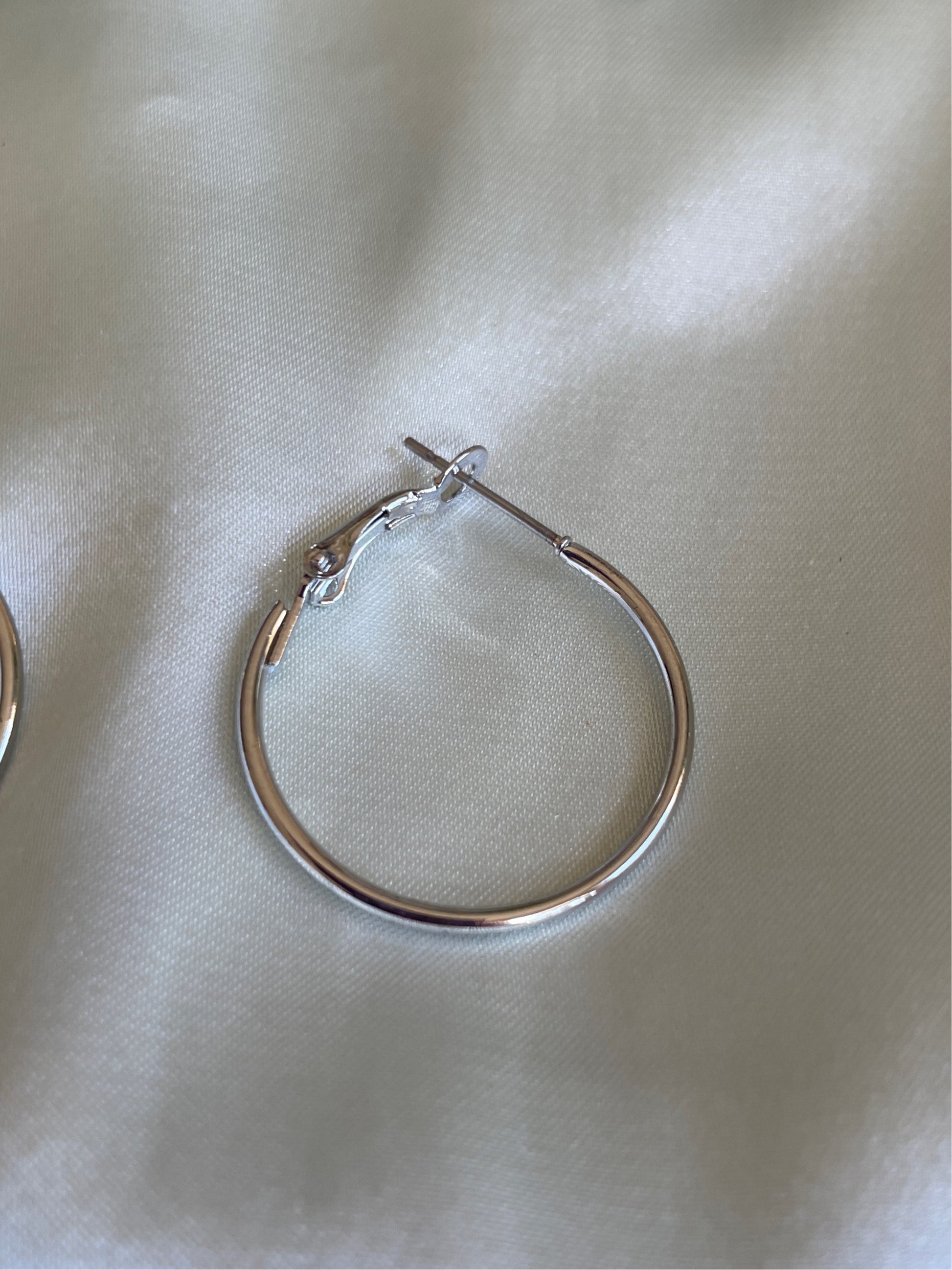  2000s Silver Tone Hoop Lever Back Pierced Earrings