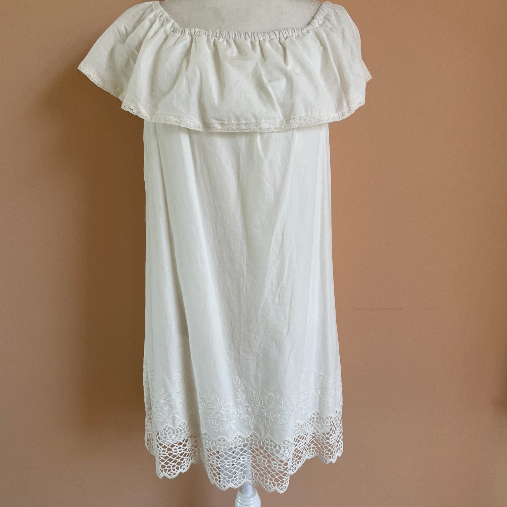 2000's white summer dress
