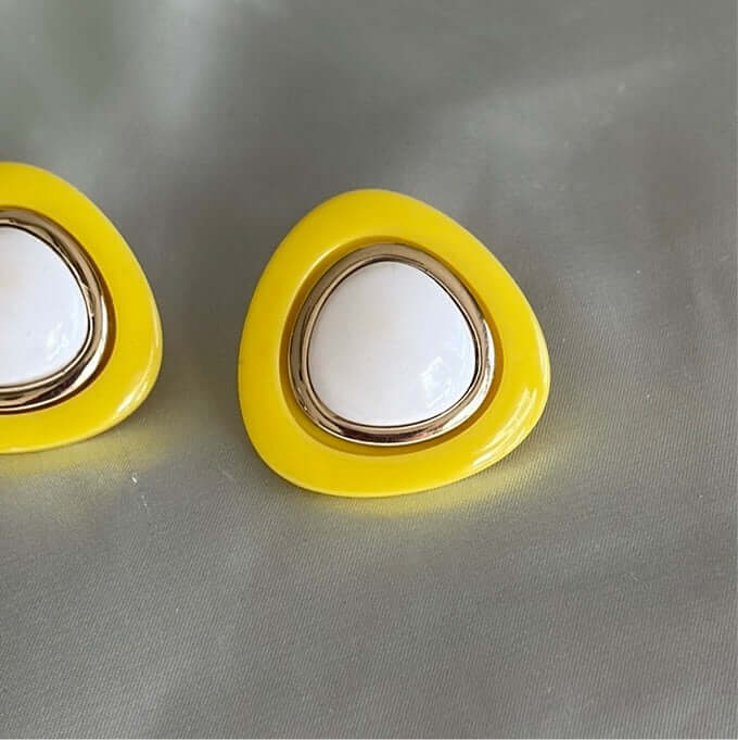 1970s Mod Stylish Yellow Pierced Earrings