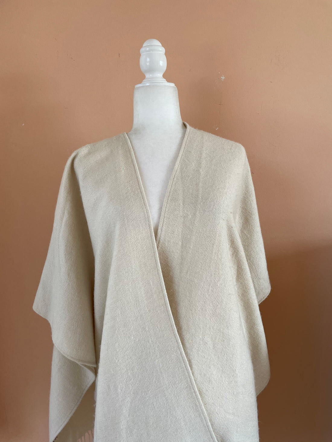 TOMS. SALE Oversize off-white winter fringed cape wrap OS